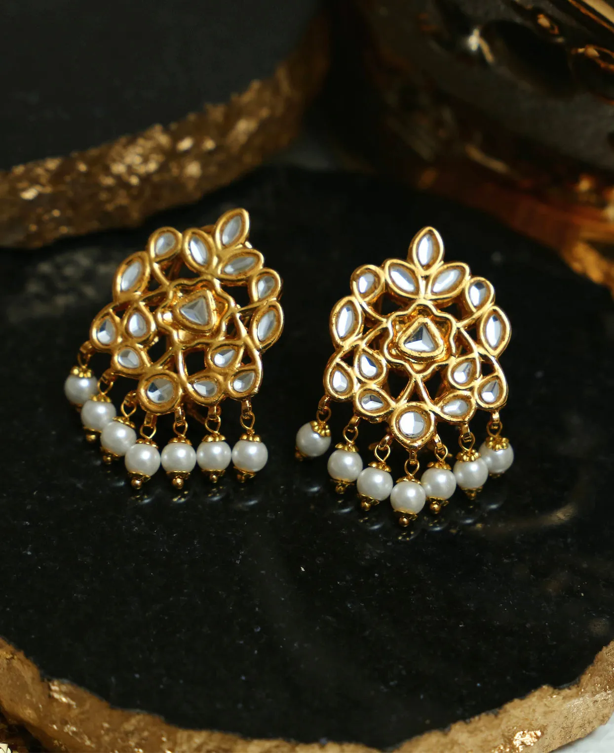 Kundan Broch Tops